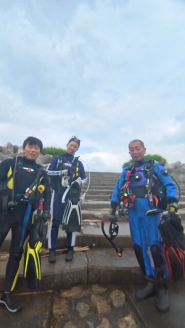 沖縄本島ツアー12/13-15
2日目はゴリラチョップへ🦍
まだまだ見れるミジュンの群れムレ
#沖縄旅行 #ゴリラチョップ #ミジュンの群れ